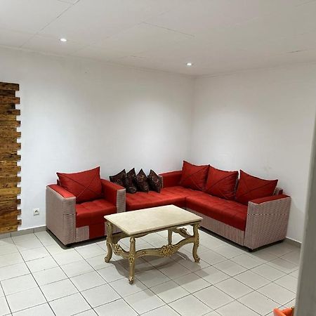 Iris Room Libreville Esterno foto