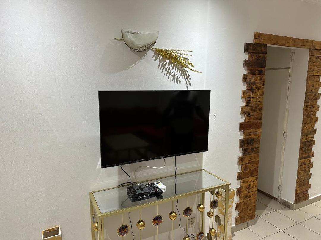 Iris Room Libreville Esterno foto
