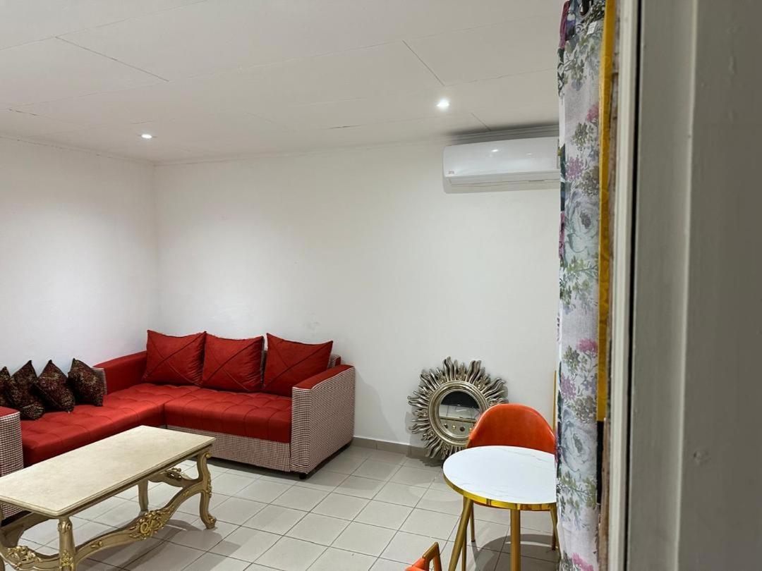Iris Room Libreville Esterno foto