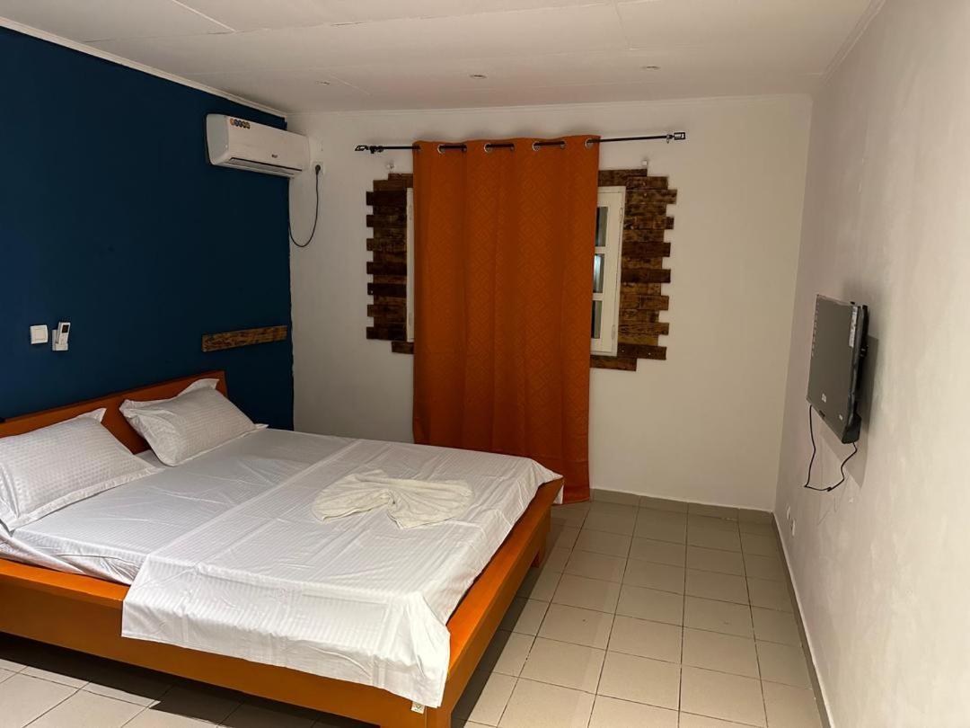 Iris Room Libreville Esterno foto