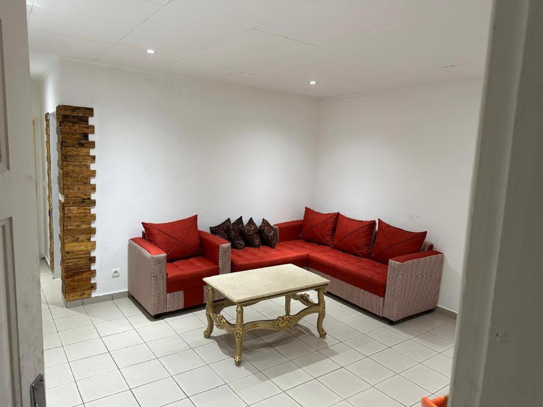 Iris Room Libreville Esterno foto