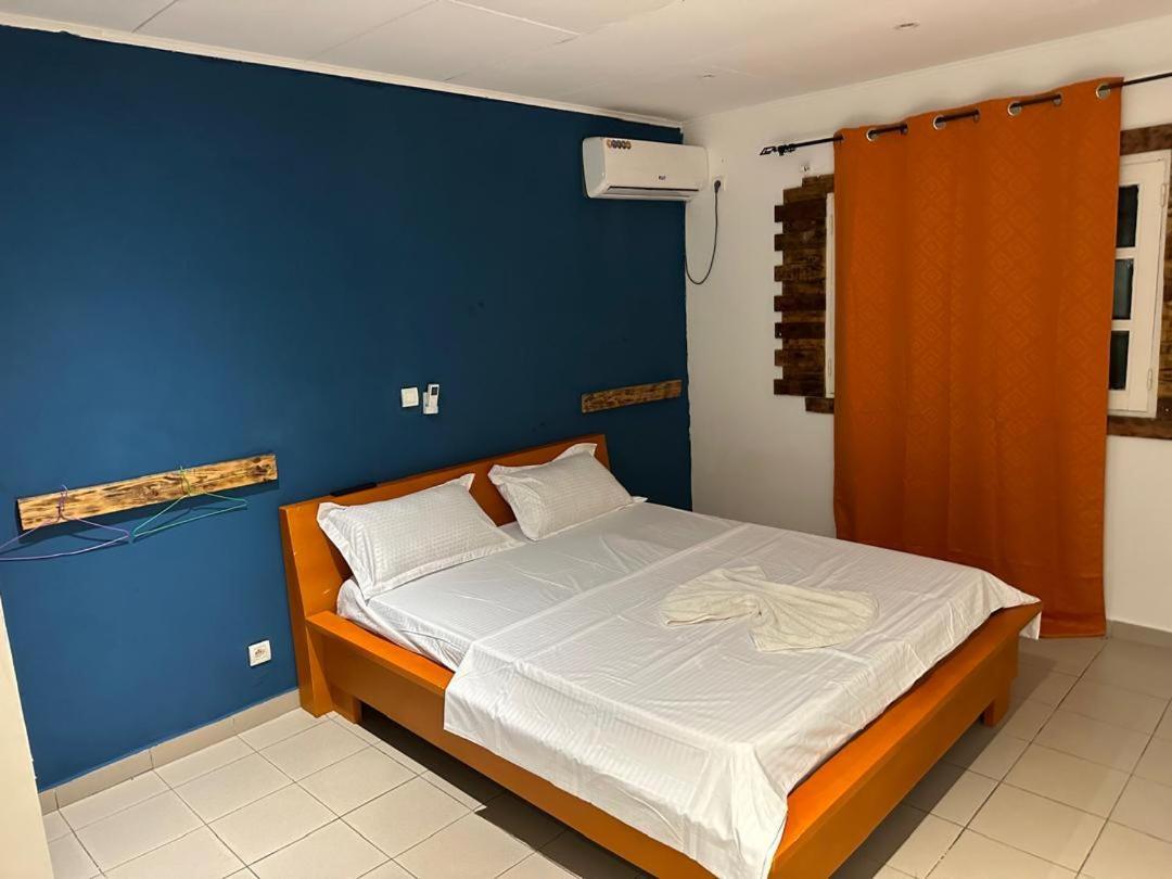 Iris Room Libreville Esterno foto